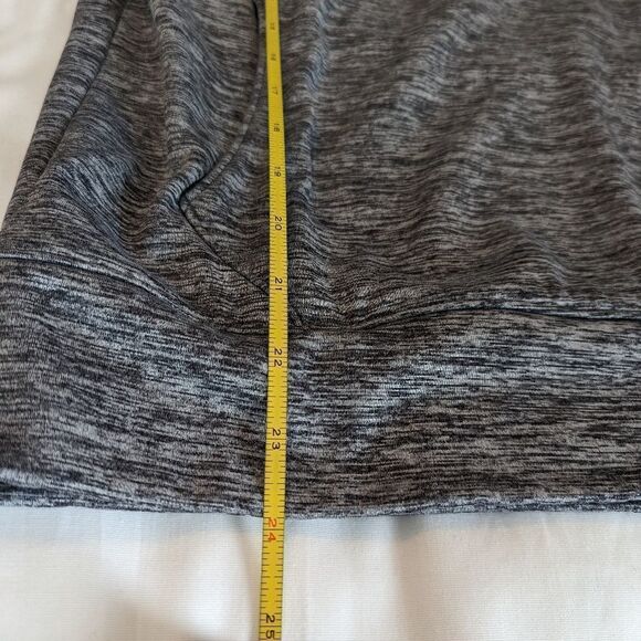 Under Armour Storm Womens COLD GEAR Pullover Hoodie Size Small - Picture 9 of 11